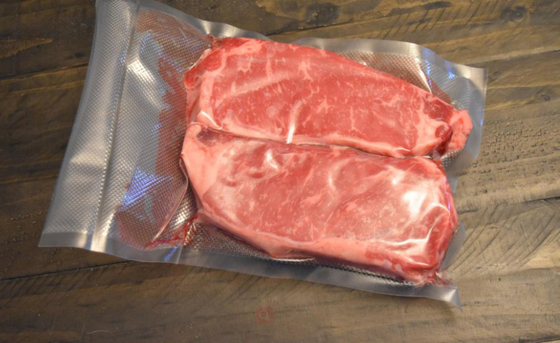 La nourriture de relief de scelleur de vide de PE met en sac des poches de nourriture de vide pour la viande
